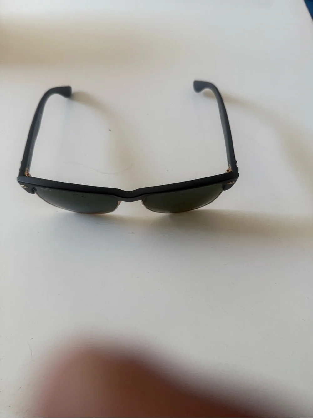 Ray-Ban black frame